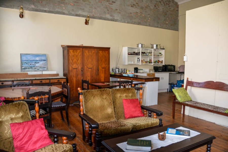 6 Bedroom Property for Sale in Klawer Western Cape